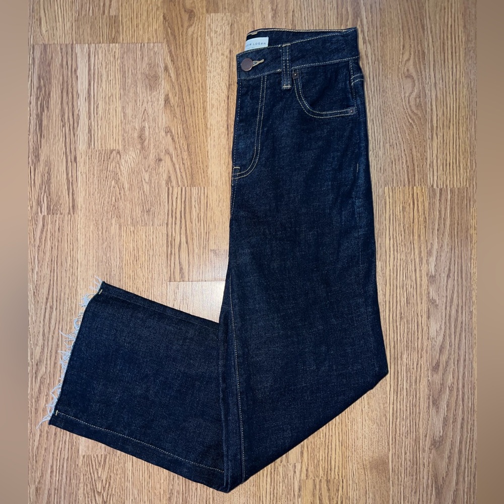 Dark Indigo Straight-Leg Jeans - Unbranded
